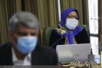 ناهید خداکرمی در گفت‌وگو با خبرنگار شهری خبرگزاری فارس: الزام شهروندان برای استفاده از ماسک در مترو دیر تصویب شد
